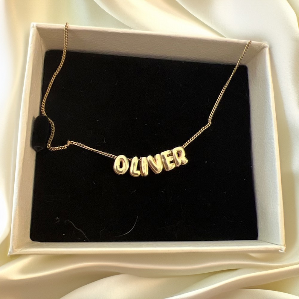 collier pendentif lettre