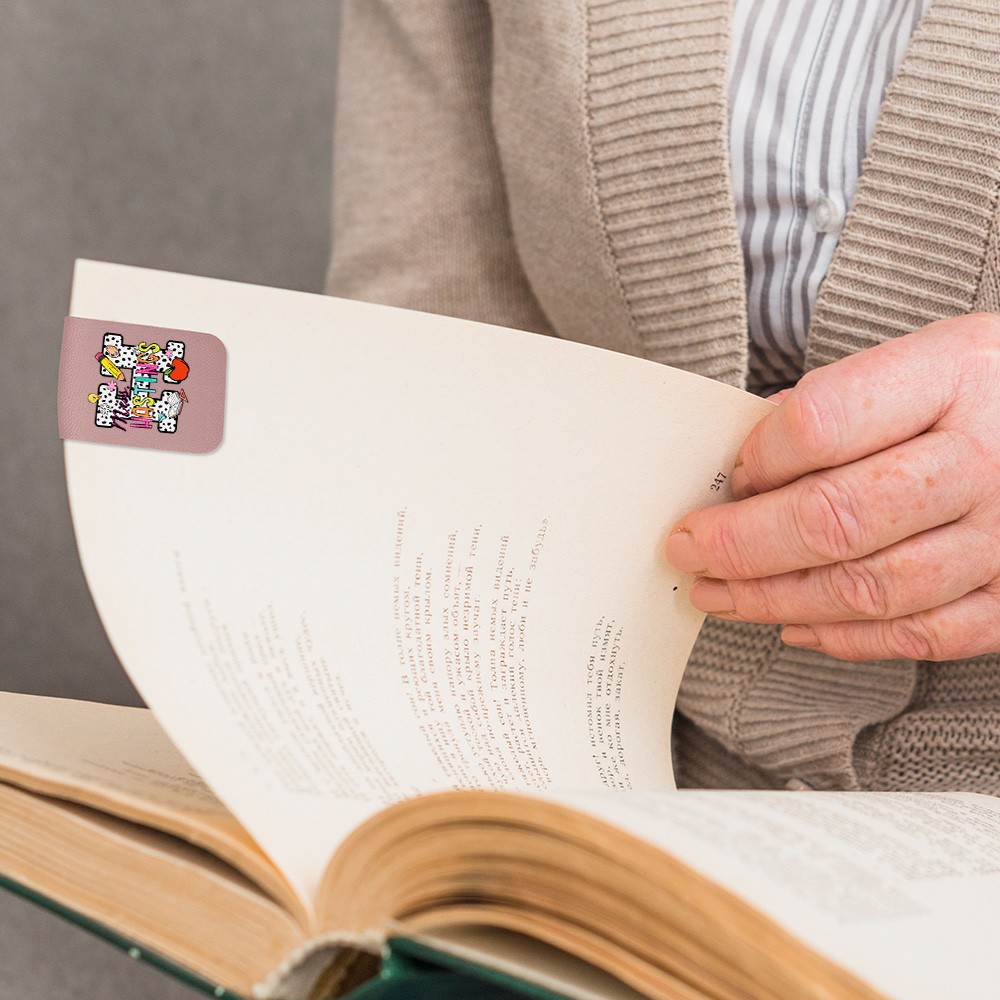 Magnetic Leather Bookmark