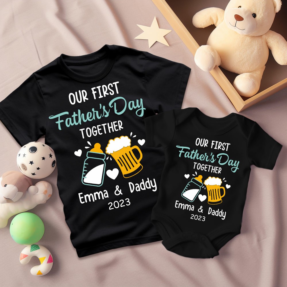 Chemises personnalisées assorties à la bière et à la bouteille, chemise de notre première fête des pères ensemble, body en coton, chemise père et bébé, cadeau de fête des pères pour papa