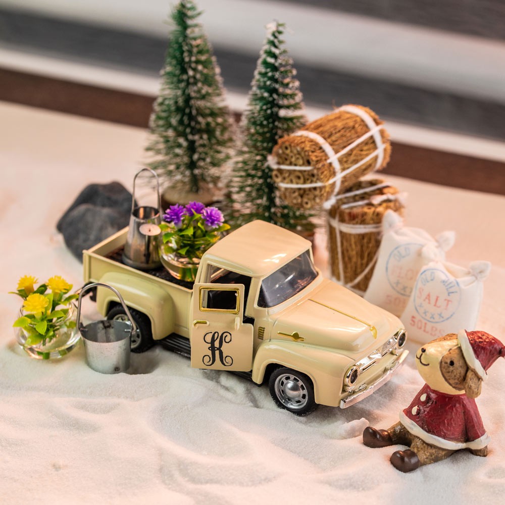 vintage pickup truck