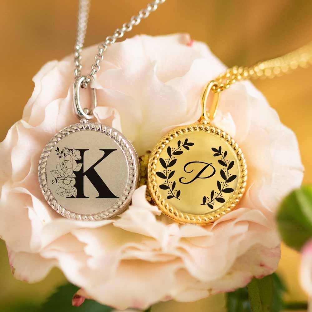 Photo necklace