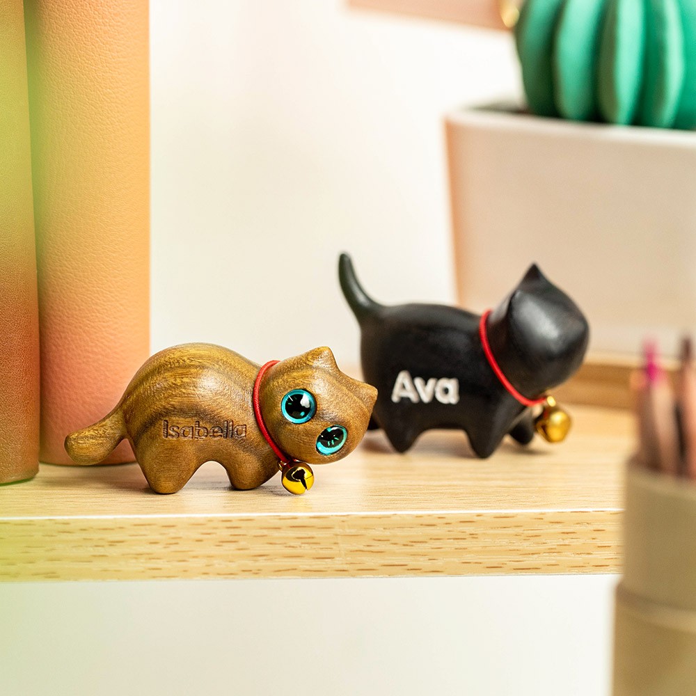 Custom Small Cute Cat Wooden Sculptures Handmade Craft, Mini Collectible Figurines, Cat Lover Gift, Cat Statue, Office Desk/Shelf/Table/Home Decor