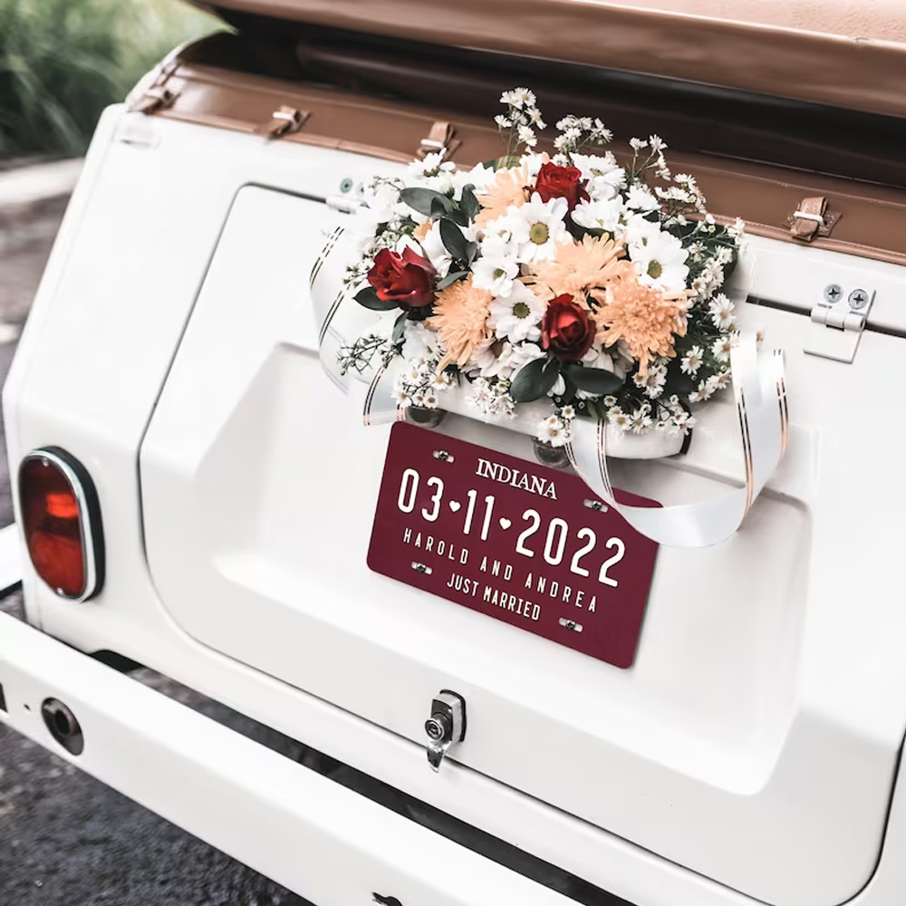 Custom Wedding Car Front Romantic License Plate with Name, Personalized Just Married Decorations, Wedding Date Sign Car Tags, Gifts for Newlyweds