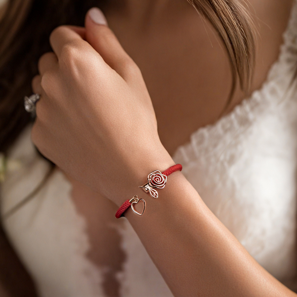 Customizable Red Rose Flower Bracelet with Initials, Personalized Red Rose Charm Bracelet, Adjustable Romantic Bracelet for Her, Perfect Gift for Anniversary or Love