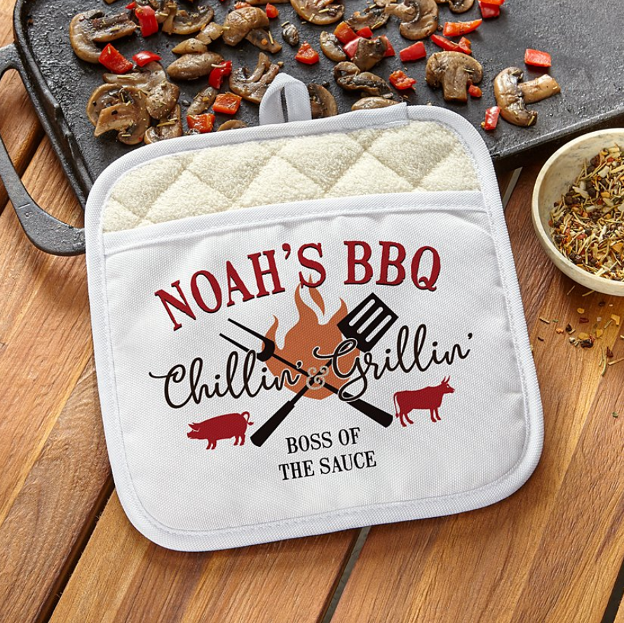 Grilling & Chilling Personalized Name Pot Holder/Grilling & Chilling Personalized Towel