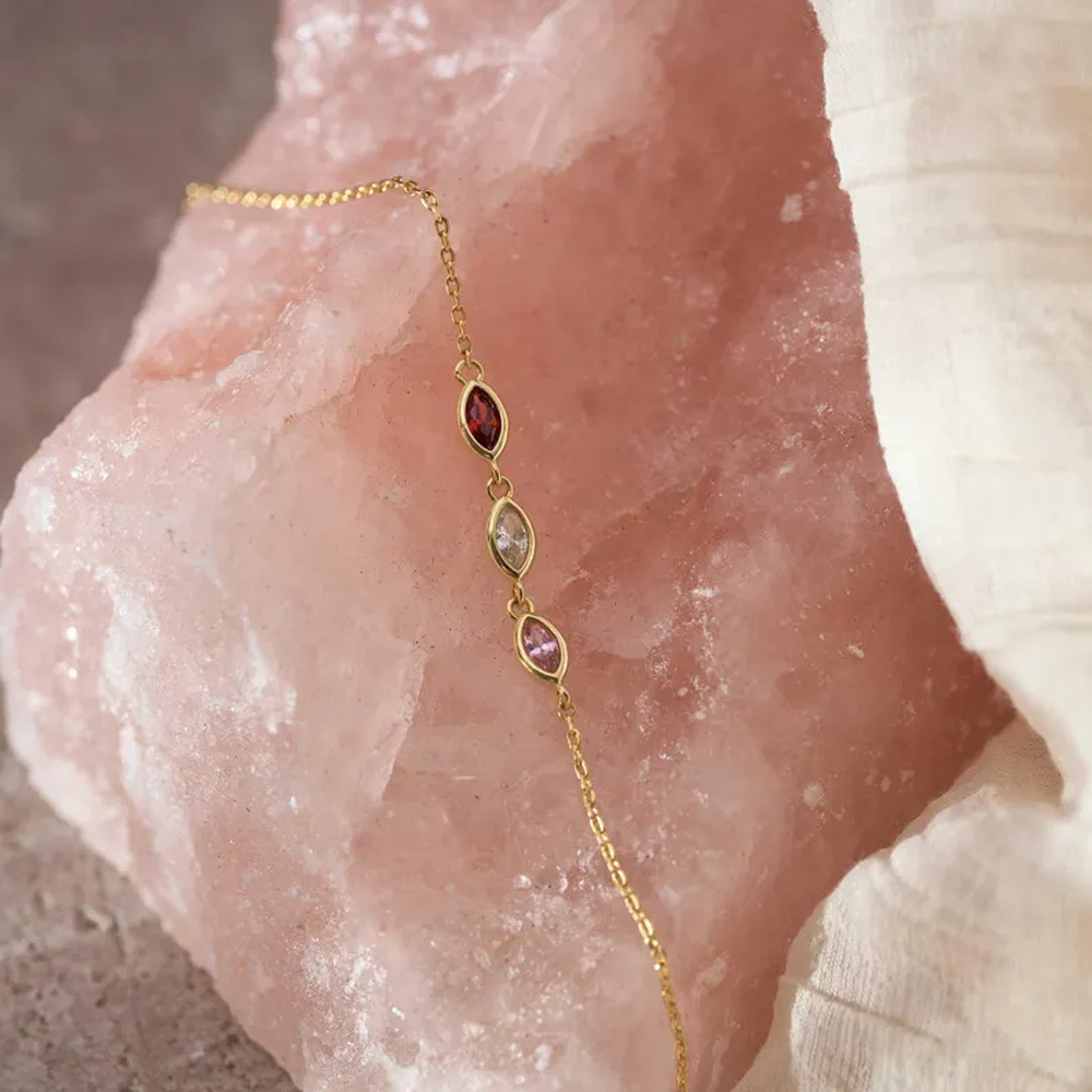 Personalized Leaf Birthstone Bracelet for Women, Dainty Jewelry, Stackable Bracelets, Birthday Gifts for Her, Graduation Gift, Mothers Day Gifts for Mom