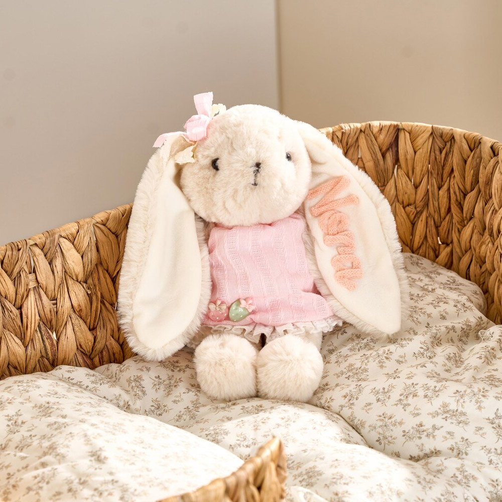 Osterhase mit individueller Namensstickerei, weiches Stofftier mit Schleife aus Garn, Dekoration für Zuhause, Geschenk zu Ostern, Geburtstag oder Babyparty für Kinder/Mädchen