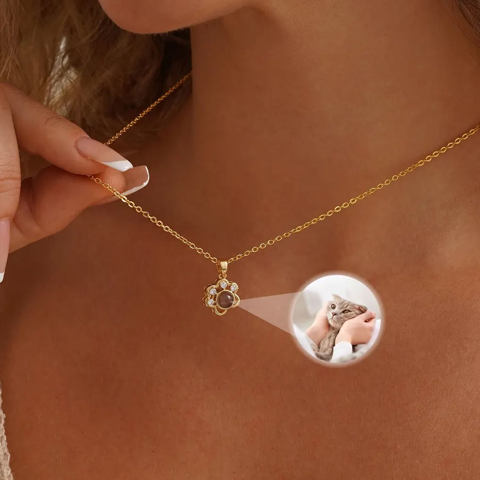 Personalized Pet Paw Projection Photo Necklace, Sterling Silver 925 Dainty Cat/Dog Picture Inside Memorial Jewelry, Gift for Pet Owners/Lovers/Her