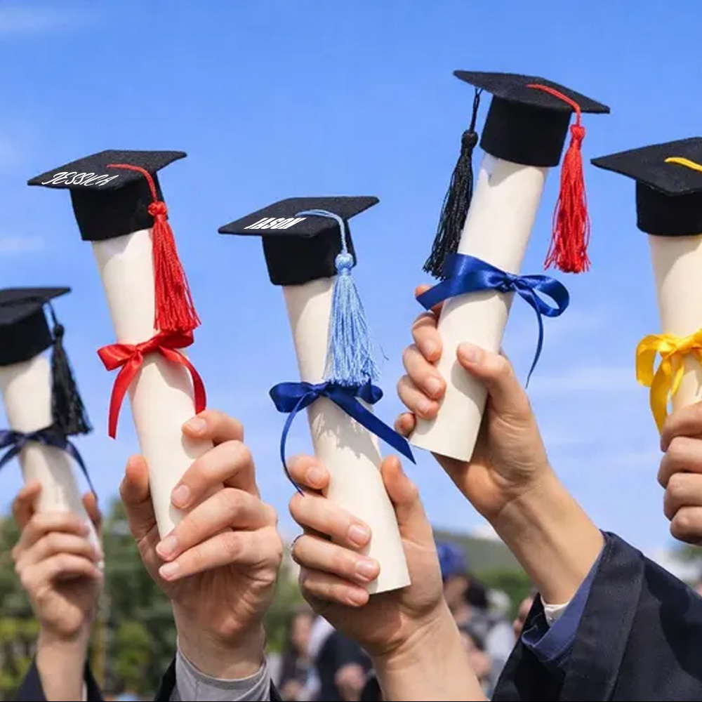 Personalized Mini Felt Graduation Cap with Name, Class of 2026 Wine Bottle Toppers, Chocolate Candy Covers, Ceremony Party Favors, Gift for Graduates