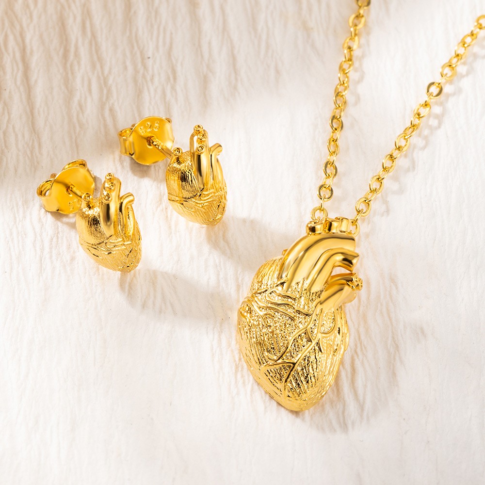 fascino del cuore anatomico