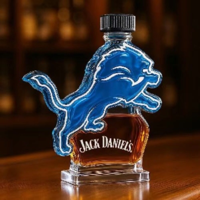 Lion Shaped Whiskey Decanter, Heavy Glass Liquor Bottle with Crown Inspired Options, Collector Display Barware Gift for Men & Fans