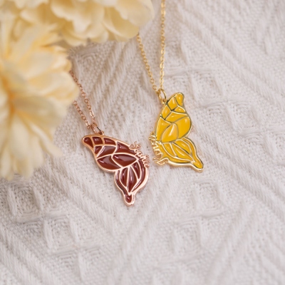Matching Necklaces