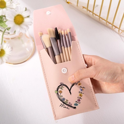 Custom Names & Birth Flowers Grandma's Garden Makeup Brush Bag Set, PU Leather Floral Heart Cosmetic Pouch with 8PCS Brushes, Gift for Her/Mom/Grandma