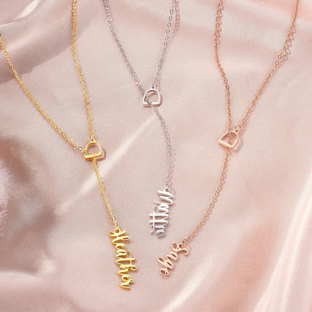 horse name necklace