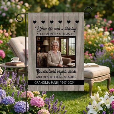 Personalized Photo Memorial Garden Flag with Name & Year, Weatherproof Fade-Resistant Outdoor Yard Decor Flag, Sympathy Gift for Loss of Loved Ones