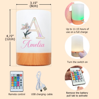 Luce notturna ricaricabile con iniziale, fiore di nascita e effetto madreperla, dimmerabile, controllo touch, di design personalizzato, ideale per la camera da letto o come regalo di compleanno per donne.