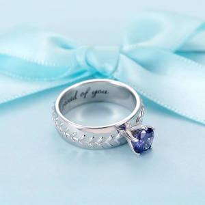 solitary ring
