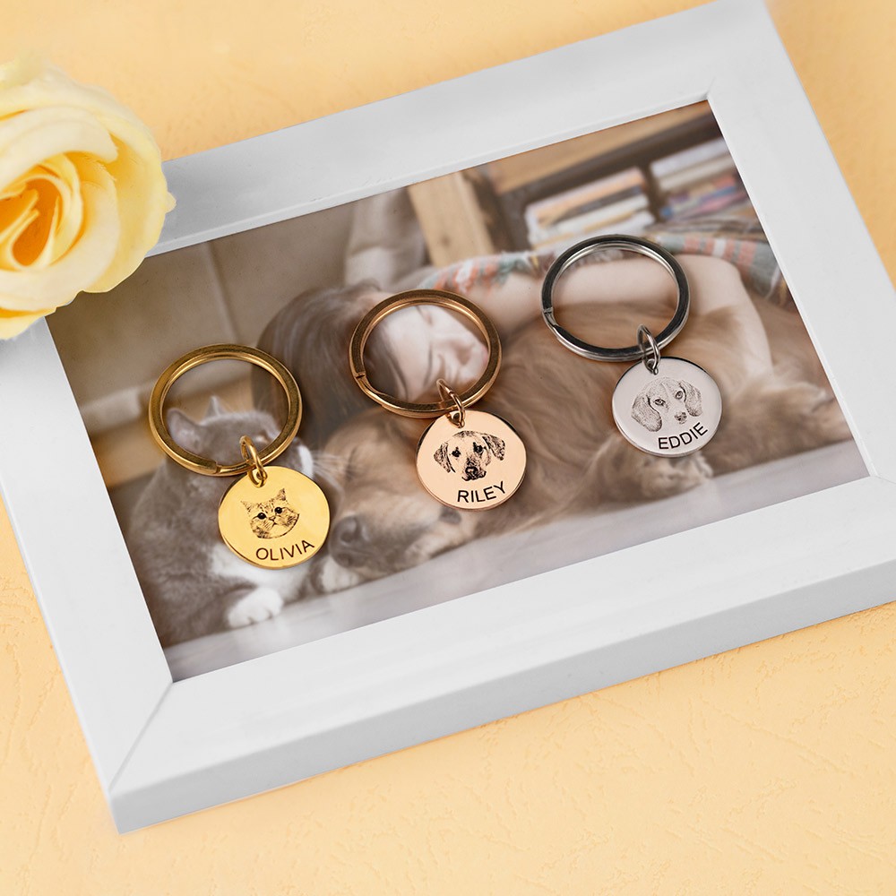 Personalized Dog Cat Keychain with Photo Engraved, Pet Portrait Memorial Keepsake Gift for Pet Loss/Dog Father/Cat Mom