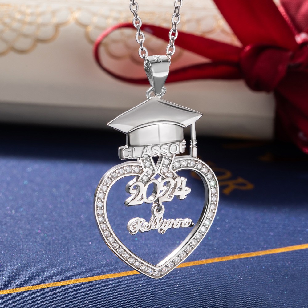 Personalized Name Heart Graduation Necklace, Sterling Silver 925 Bachelor Hat Necklace, Graduation Souvenir, Graduation Gift for Graduates/Daughter