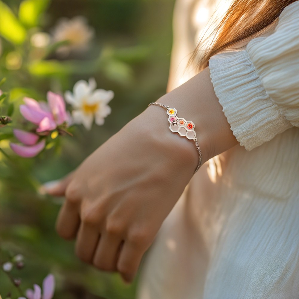 Customizable Birth Month Flower Honeycomb Bracelet,  Unique Gift for Mom, Grandma, or Loved Ones