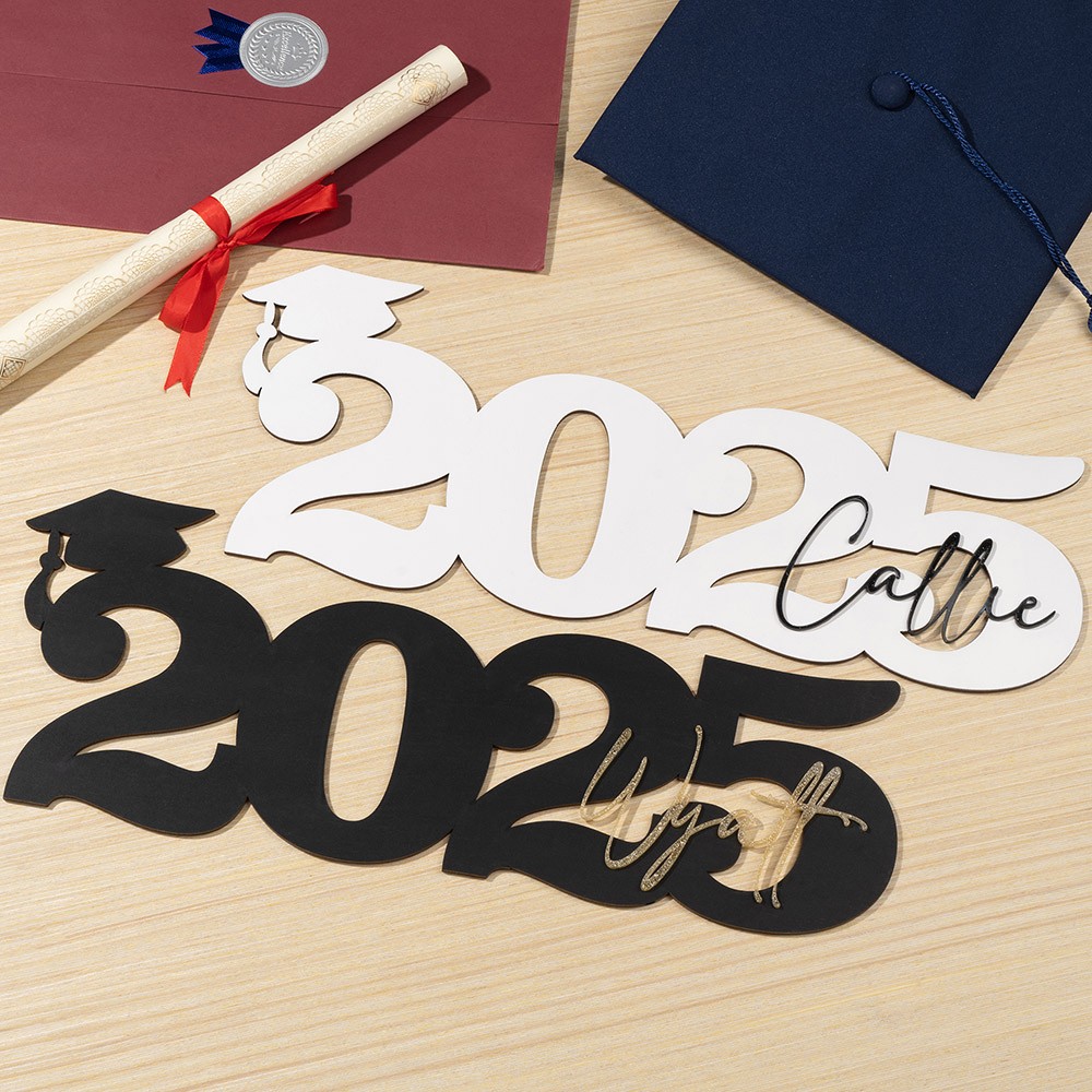 Custom 2025 Glitter Graduation Photo Prop, Wooden Graduation Sign with Name Senior Party Decoration/Dormitory Decoration, Graduation Gift