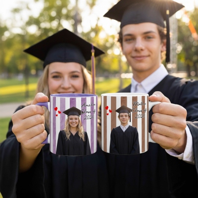 Tasse mit Farbe innen