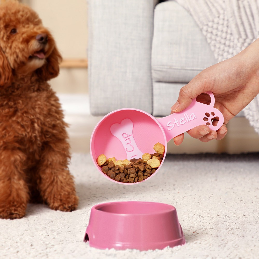 dog scoop food