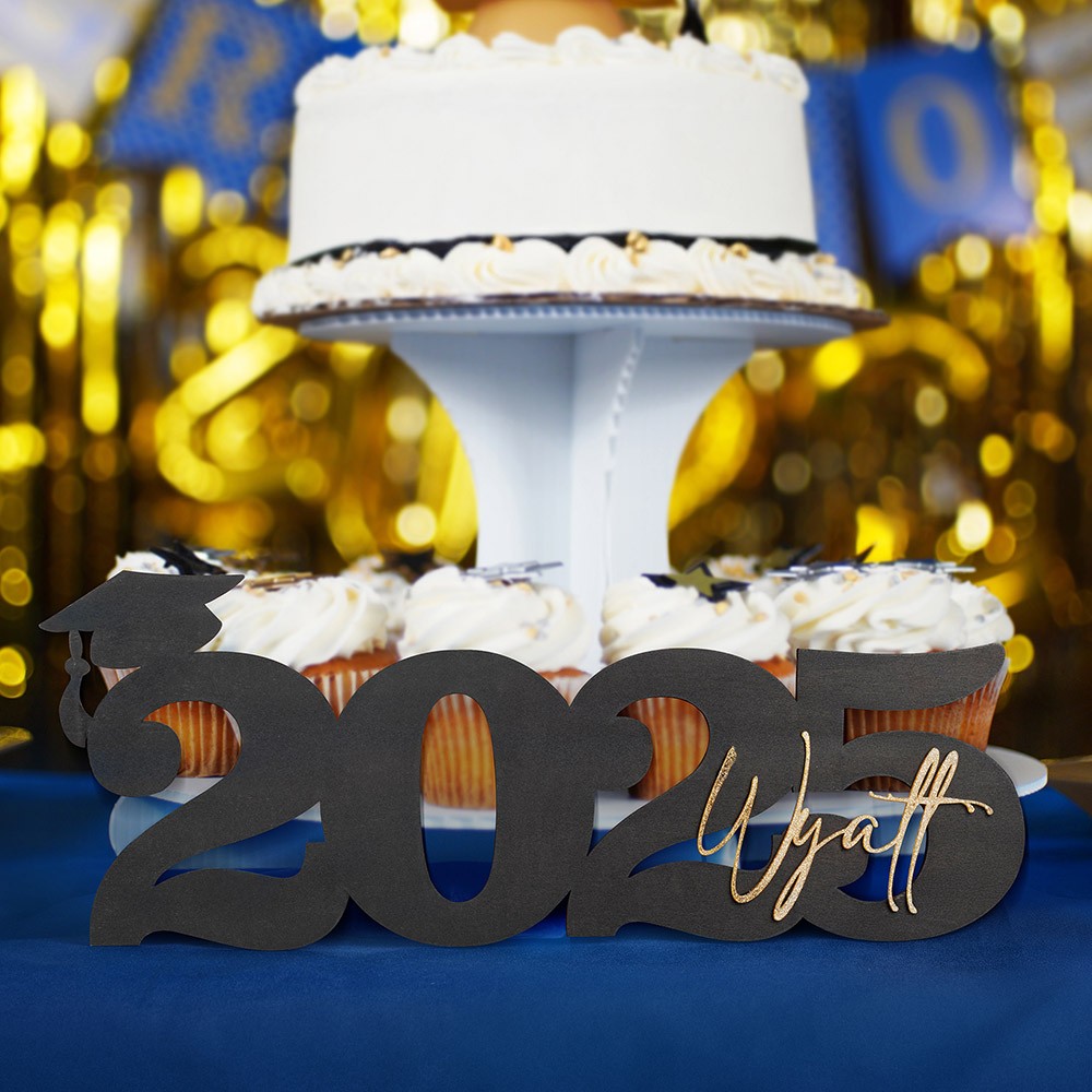 Custom 2025 Glitter Graduation Photo Prop, Wooden Graduation Sign with Name Senior Party Decoration/Dormitory Decoration, Graduation Gift