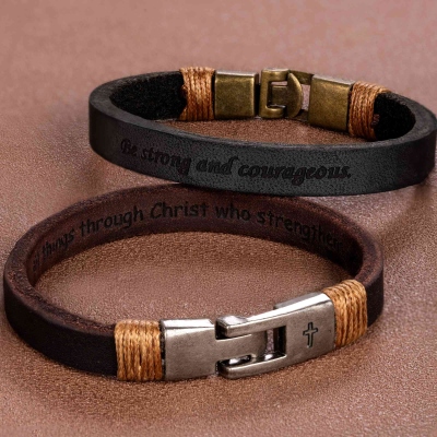 Unisex-Kreuz-Lederarmband für Männer, personalisiertes Geschenk für Ehemann, Jahrestag, Vater, gravierter religiöser Schmuck für ihn, Männer-Armbänder