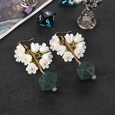Handmade 3D Printed Resin D20 Dice Dangle Earrings, Gradient Bellflower Floral Drop Earrings, Lightweight DND Jewelry for Ren Faire & Fantasy Lovers