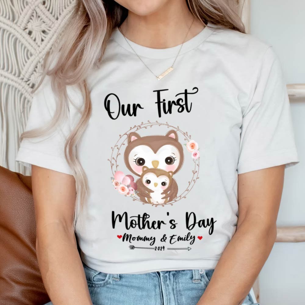 Notre premier ensemble maman et bébé pour la fête des mères / chemise assortie, cadeau maman et bébé, maman bébé hiboux, t-shirt body barboteuse babygrow gilet ensemble, cadeau de nouvelle maman, cadeau de fête des mères
