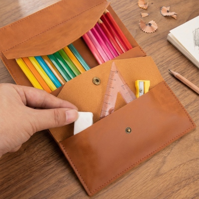 mit Tasche