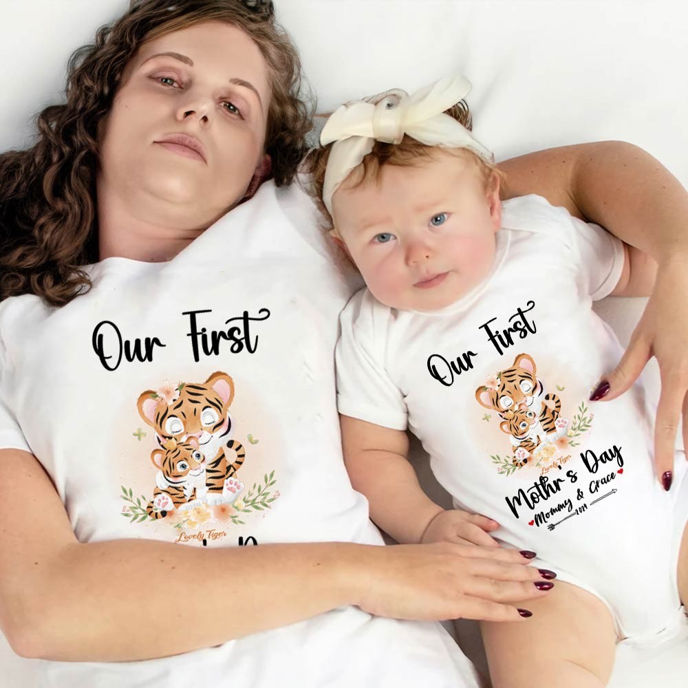 Our First Mother's Day Mom and Baby Set/Matching Shirt, Mummy and Baby Gift, Mama Baby Bunnies, T-shirt Bodysuit Romper Babygrow Vest Set, New Mom Gift, Mother's Day Gift
