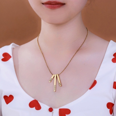 engraved bar necklace with name	