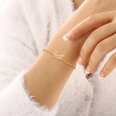 Custom Birthstone Butterfly Bracelet, Tiny Butterfly Bracelet, Minimalist Butterfly Bracelet, Gift for Her, Mothers Day Gift, Christmas Gift