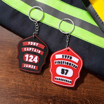 Personalisierter 3D-gedruckter Feuerwehr-Schlüsselanhänger mit Abzeichen, mehrfarbiger Schildanhänger mit Name, Abteilung und Position, Taschenaccessoire, Geburtstagsgeschenk für Feuerwehrleute