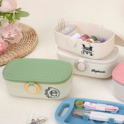 Personalized Name Portable Sewing Kit Set with Box, Monogrammed Handwork Tool, Home Travel Supplies, Gift for Sewing Lovers/Mom/Grandma/Women