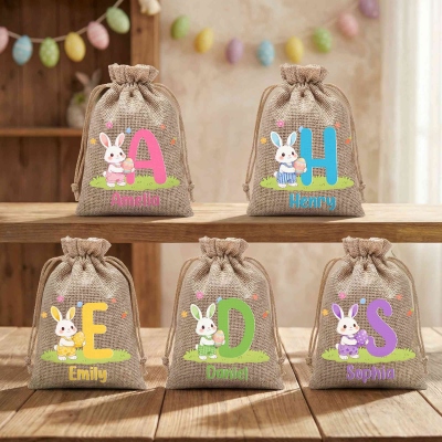Personalisierte Ostertüte mit Namensmotiv, Cartoon-Hasen und buntem Ei, Jutebeutel für die Ostereiersuche mit Kordelzug, Ostergeschenk für Kinder/Jungen/Mädchen