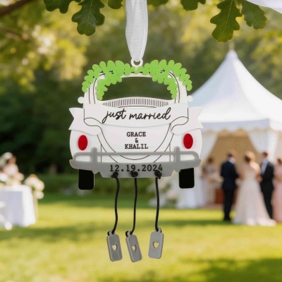 Personalized Just Married Car Design Ornament with Name & Date, Vintage Hanging Wedding Keepsake, Party Photo Prop, Wedding Gift for Newlyweds/Couples