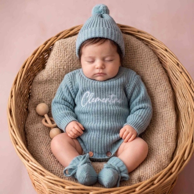 Custom Name Embroidered Baby Romper Set, Chunky Knit Cotton Baby Onesie with Beanie & Socks, Coming Home Outfit, Birthday/Baby Shower Gift for Newborn