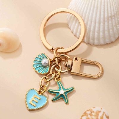 Custom Initial Ocean Keychain, Elegant Seashell Starfish Pearl Bag Charm with  Lobster Clasp, Beach Vacation Party Favor, Gift for Ocean Lovers/Women