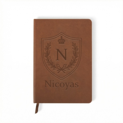 Personalisiertes Notizbuch mit Alphabet-Wappen und Namen, A5-Lederjournal, Geschenk zum Geburtstag/Vatertag/Abschluss für Ehemann/Vater/Familie/Freunde/Männer