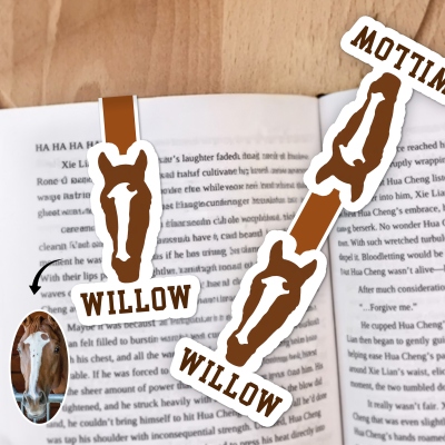 Personalized Name & Photo Horse Face Marking Magnetic Bookmark Clip, Reading Accessory, Birthday/Christmas Gift for Horse Lovers/Equestrians