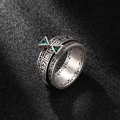 Personalized Rotating Ring, D20 On Finger, Ring With Birthstone, Rotate To Select Your Points, Number Spinner Ring