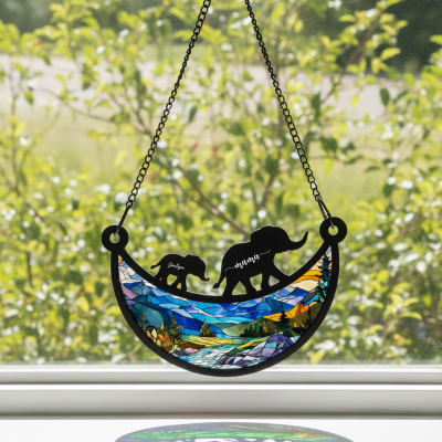 Personalized Elephant Mama and Kids Crescent Moon Shaped Suncatcher with Names, Acrylic Window Hanging, Home Decor, Mother’s Day Gift for Mom/Grandma