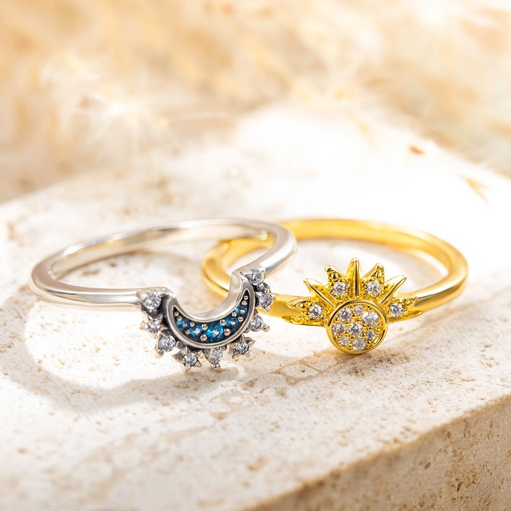 Bague de lune scintillante bleue céleste et bague de soleil scintillante dorée, bagues de couple ensemble de 2, bijoux en argent sterling 925, cadeau pour couple/jeunes mariés