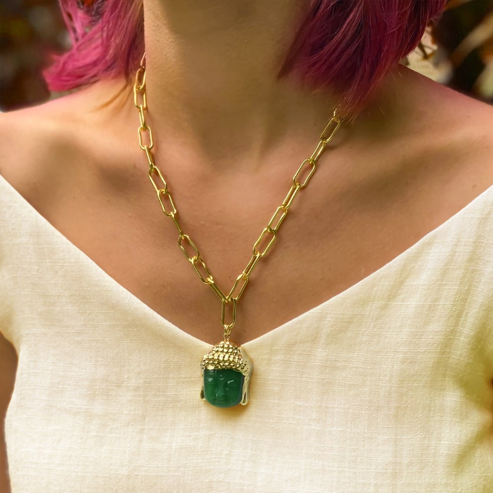 colar de jade verde