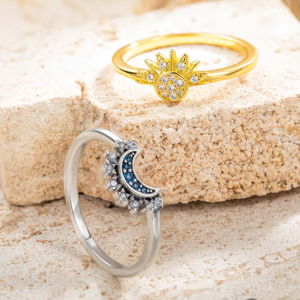 Bague de lune scintillante bleue céleste et bague de soleil scintillante dorée, bagues de couple ensemble de 2, bijoux en argent sterling 925, cadeau pour couple/jeunes mariés