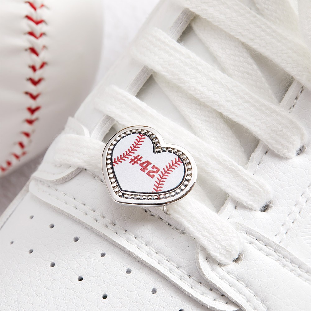 player commemorative gift