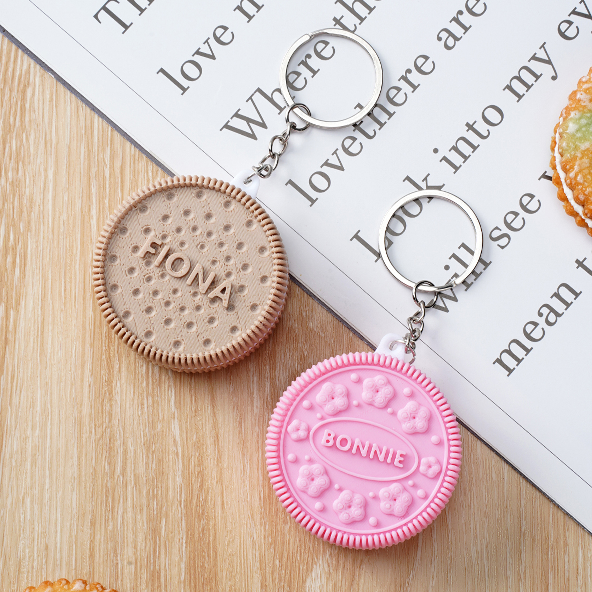 Personalized Cookie Keychain with Name, 3D Printed Biscuit Keyring Personalized Cookie Keychain with Name, 3D Printed Biscuit Keyring